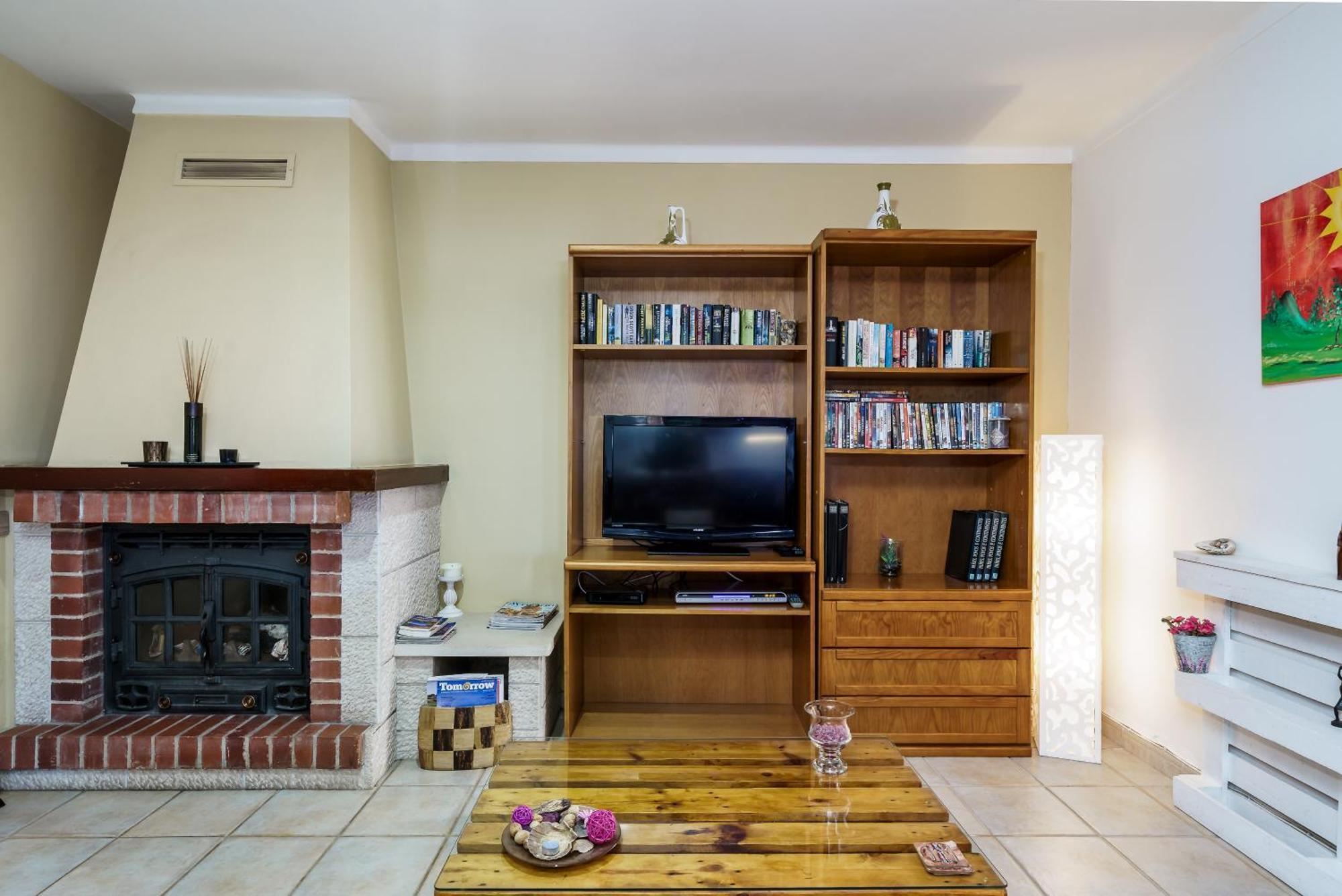 Apartment In A House 塔维拉 外观 照片